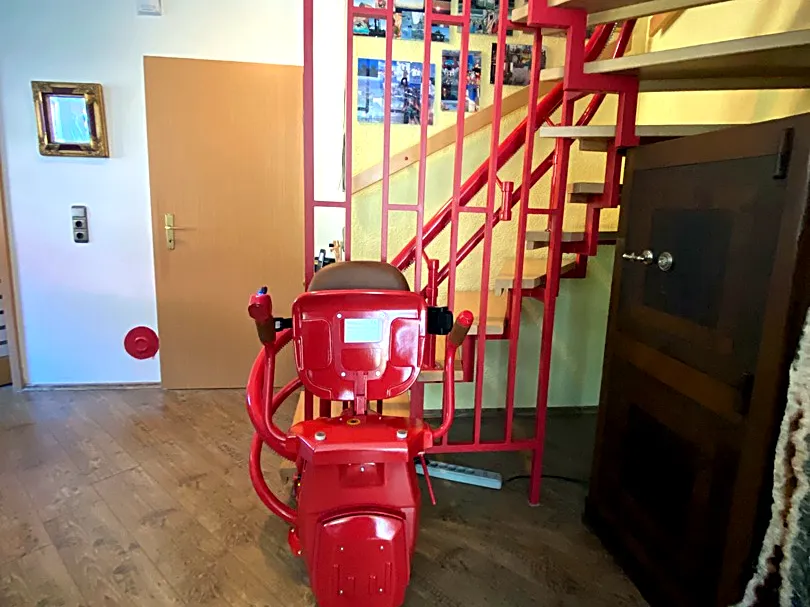 Sonderfarbe nach Kundenwunsch – hier: Feuerrot